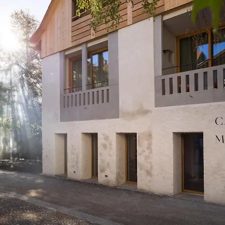 Casa Caminada ホテル フュルステンアウブルック
