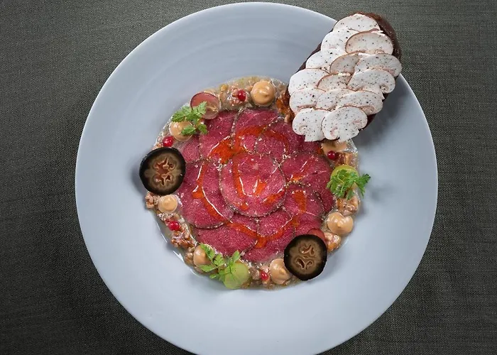 Otel Casa Caminada *